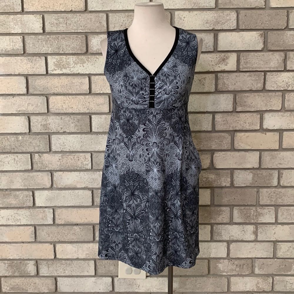 3for$20 midi dress small